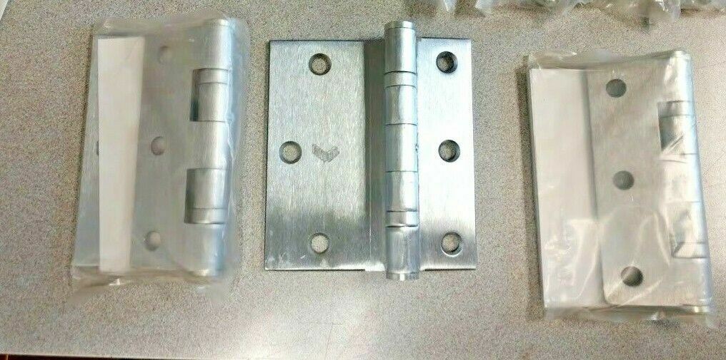 BOX OF 3 FULL SURFACE HINGES 4 1/2 " NRP X US26D BB0171 X US26D NRP