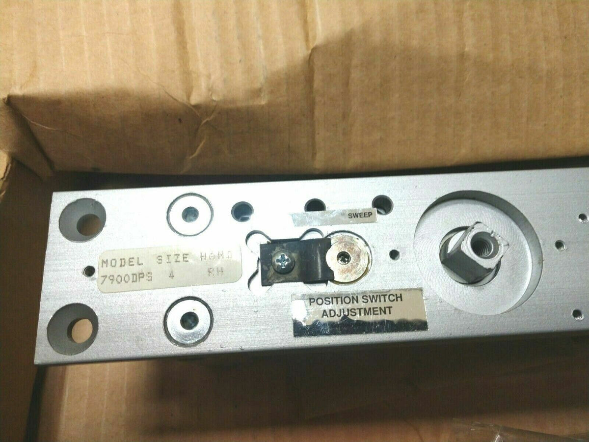 NORTON DOOR CLOSER 7904 DPS SIZE 4  BODY ONLY NOS NEVER MOUNTED