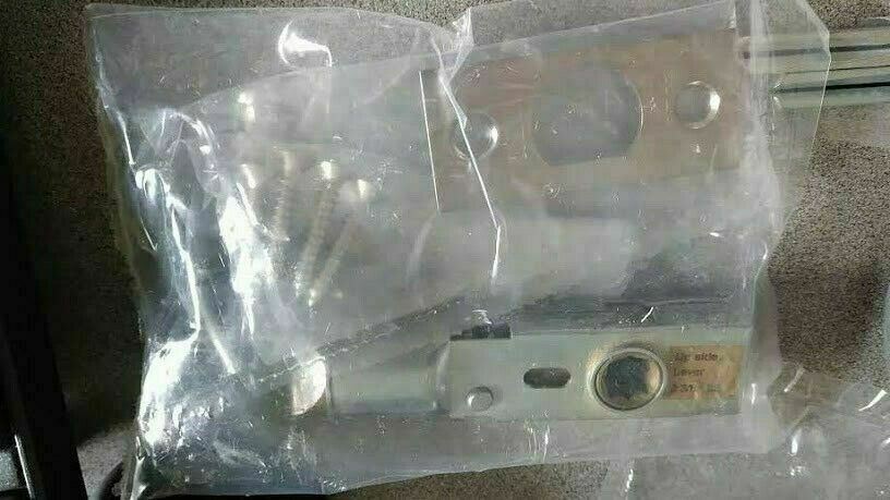 OMNIA INDUSTRIES 860/00 PA US15 PASSAGE X 2 3/8" BACKSET NOS