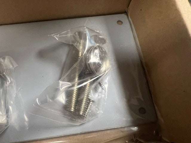 TRIMCO 1035-3 ULTIMATE RESTROOM PULL GRIP PLATE US32D 4 X 16 PLATE