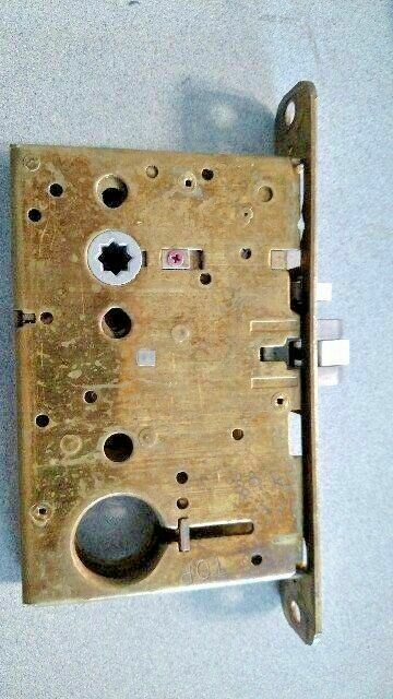 CORBIN RUSSWIN USED ML2057 LL NF 32D STOREROOM  BODY, FACEPLATE &  SP  TESTED***