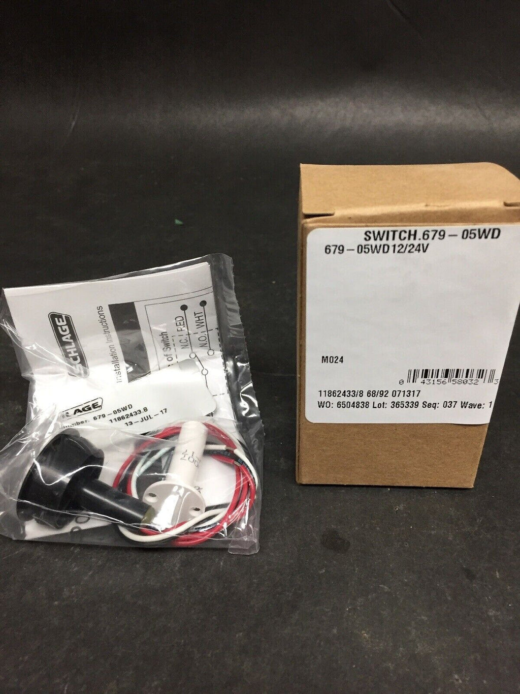  SCHLAGE ELECTRONICS  DOOR FRAME SWITCH 679-05WD