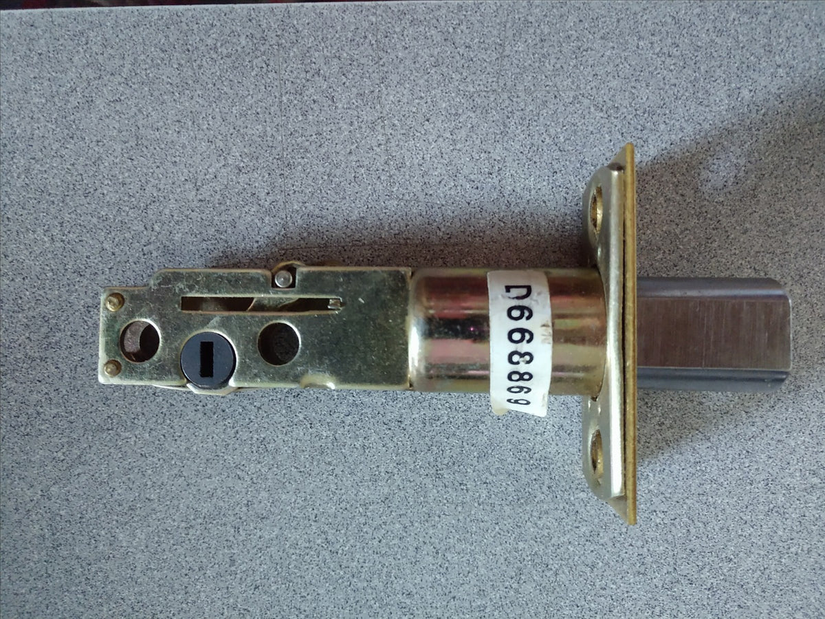 FALCON LOCK DEADBOLT ONLY 2 3/4  BS 1 1/8 X 2 1/4 FACE US10 MARKED D668869