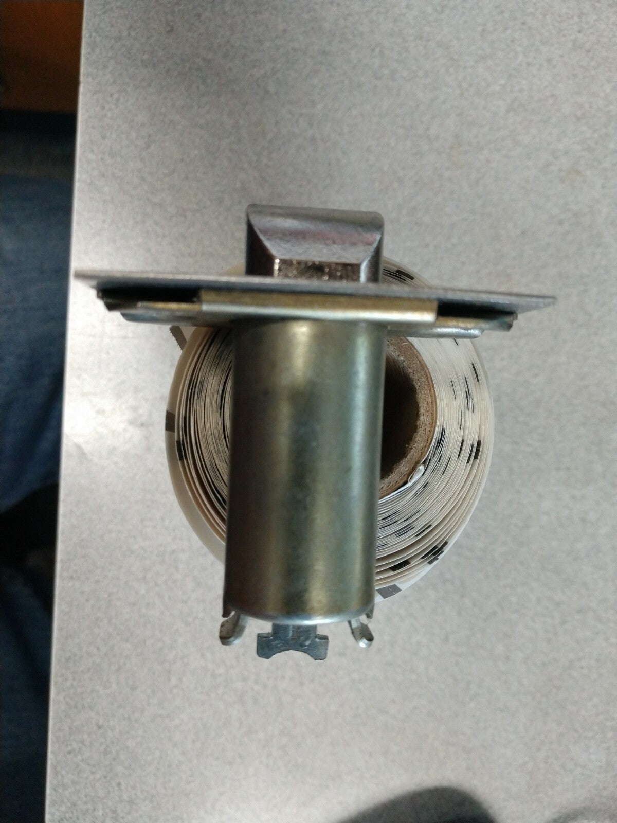ARROW LOCK UL 2 3/4"BACKSET DEAD LATCH ONLY US32D HEAVY DUTY SEE PICTURE