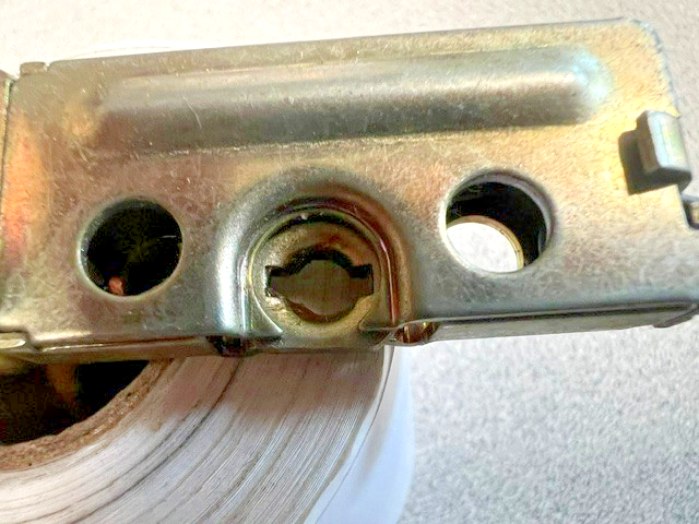 SCHLAGE DEADBOLT ONLY US3 ADJUSTABLE BACKSET (LOOK CLOSELY AND COMPARE)
