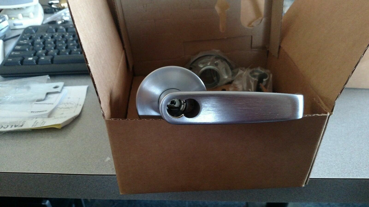 FALCON LOCK W561B SRD US26D  CLASSROOM LOCK FOR SFIC LESS CORE NOS