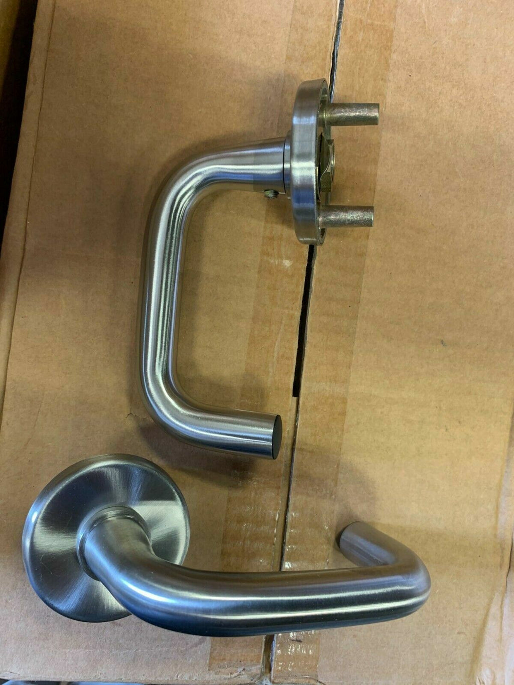FALCON . M571L KG 630 Dormitory Lockset less cylinder