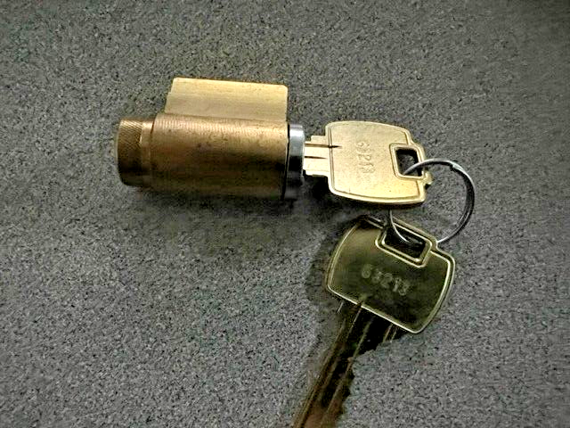 FALCON LOCK A23161-06-626 "G" KWY LESS TAILPIECE FOR "T" SERIES LOCKS "G" KEYWAY