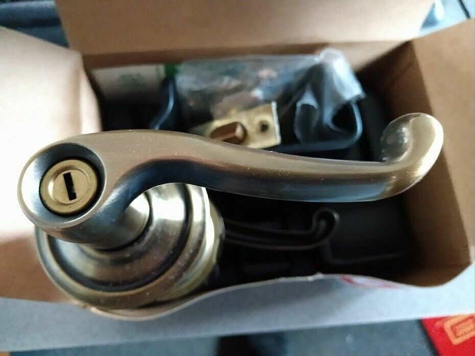 SCHLAGE A40S FLA 609 FINISH LH   PRIVACY 2 3/8" LEFT HAND (cannot be changed)
