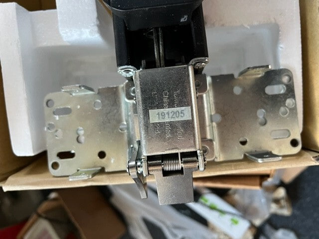 SDC HARDWARE S6100 FIRE RIM DEVICE (FOR PARTS) US10B 3'