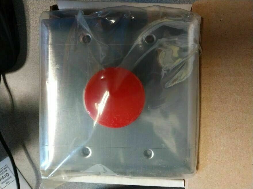 SDC 433  R OU MUSHROOM SWITCH X 630 X RED BUTTON NOS MOMENTARY