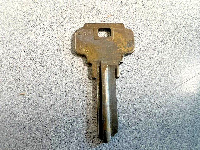 ESP DE 6  KEY BLANK FOR DEXTER LOCKS 5 PIN