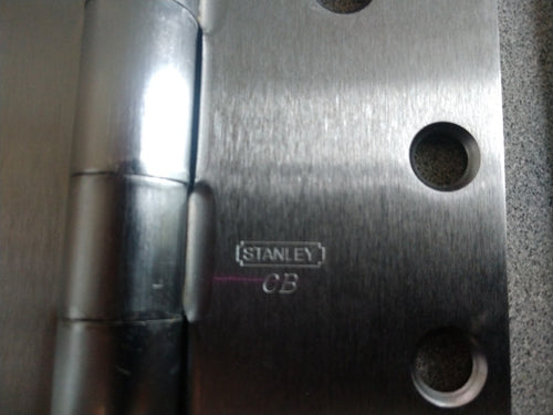 2 EACH STANLEY CB168 4 1/2" X 4 1/2" US26D HEAVY WEIGHT HINGES