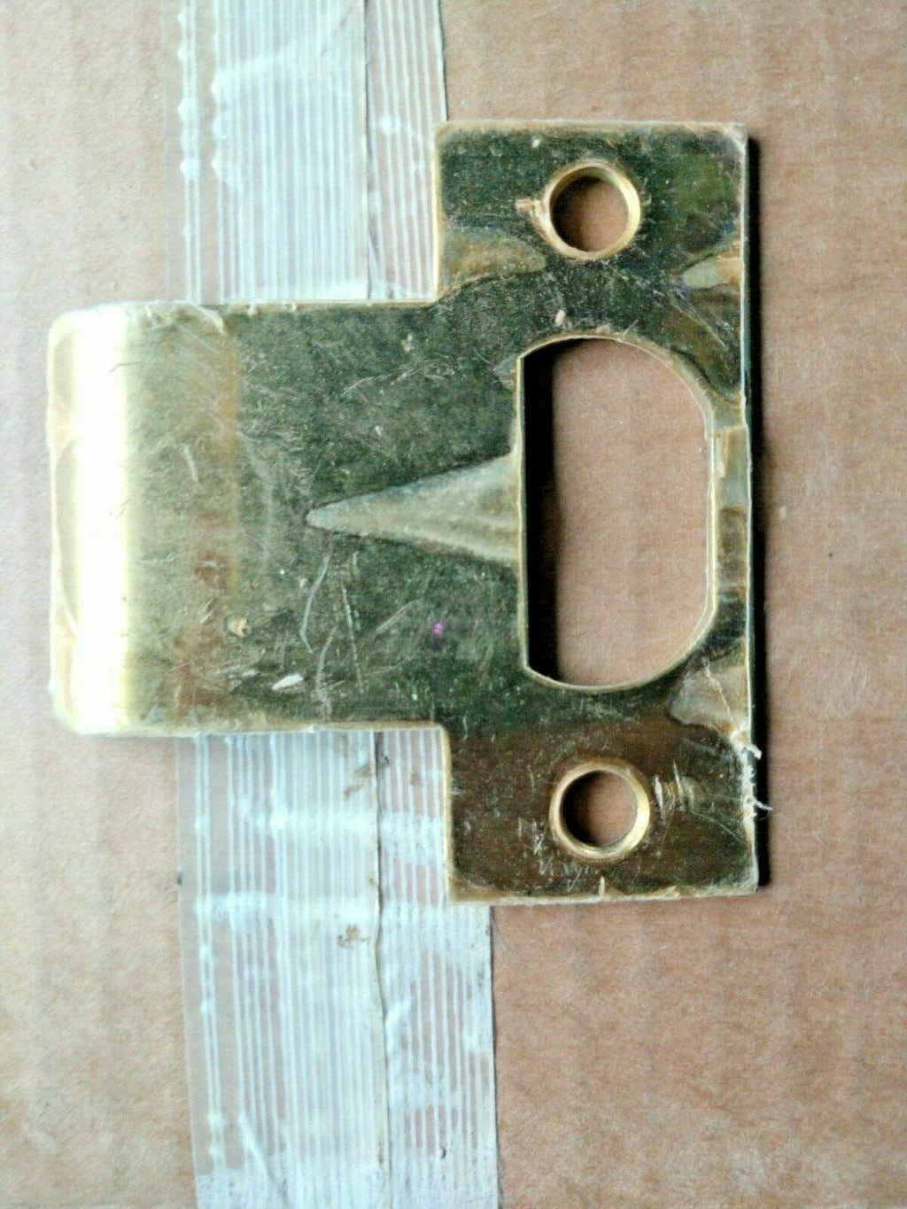EXTENDED T STRIKE IN US3 BRASS (POOR FINISH)