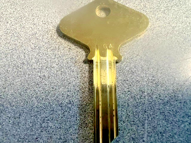 YALE ACCENTRA FN 11 GA 6 PIN KEY BLANK 