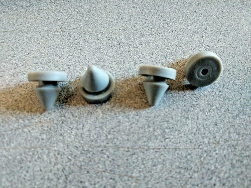 4 EACH HAGER 307D RUBBER DOOR SILENCER FOR METAL DOORS