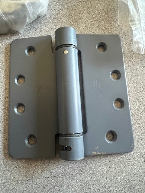 2 EACH BOMMER 4311 4 X 4 UL SINGLE ACTING SPRING HINGE USP 600 PRIME COAT
