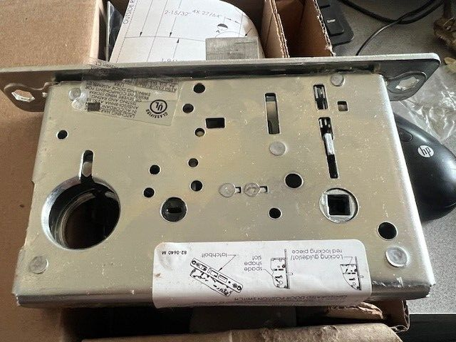 SARGENT MFG ASSA ABLOY EXIT/DORMITORY  8225-US32D BODY, STRIKE, FP  BODY ONLY