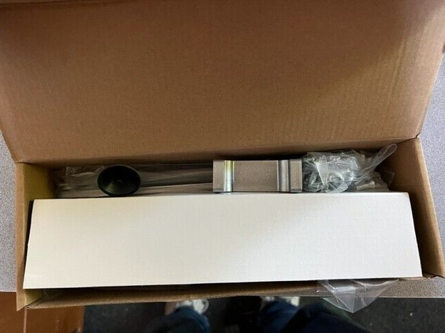 NORTON DOOR CLOSER 1700 ALUM TRI-MOUNT ADJUSTABLE FOR SIZE 3 OR 4  WITH COVER