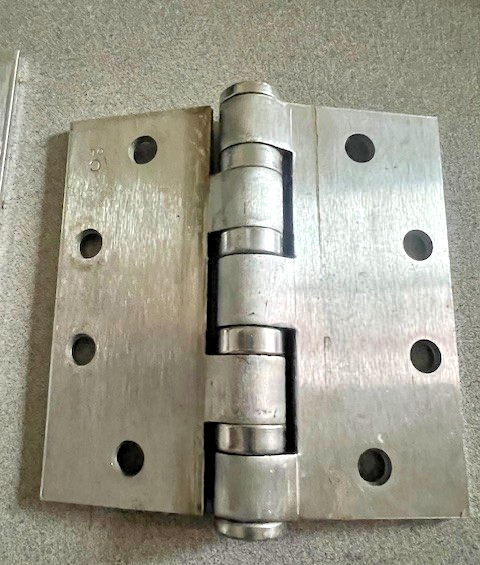 3 EACH MCKINNEY HEAVY WEIGHT HINGE T4A3786  4 1/2 X 4 1/2" US26D USED ASSA ABLOY