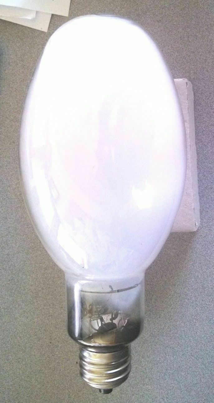 1 PC G.E. PROTECTED CONSTANT COLOR CMH 350WATT ED37 COATED BULBS  pc:20036
