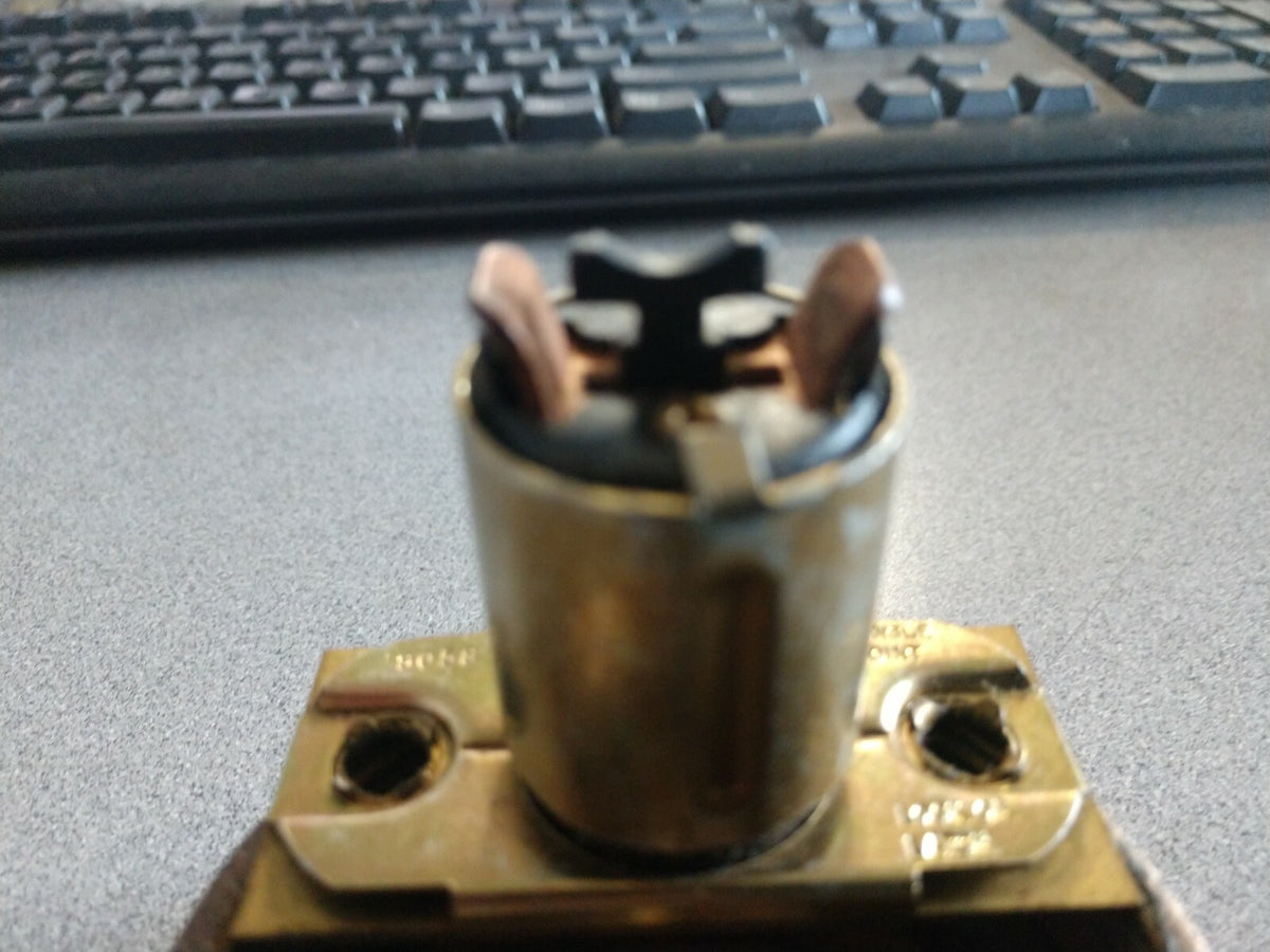 ARROW LOCK  2 3/8" UL SPRING LATCH US3 (LOOK CAREFULLY)