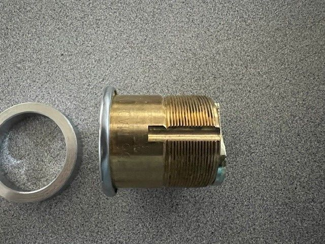 ILCO MORTISE CYLINDER 59A1-A2 CORBIN RUSSWIN KEYWAYS 1 1/4 626 6PIN KR