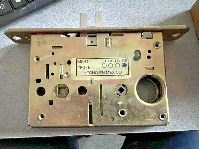 FALCON LOCK USED M541 OFFICE/ENTRY BODY ONLY HANDED RHR