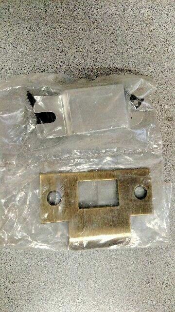 BALDWIN HARDWARE STANDARD BOX  STRIKE ANTIQUE BRASS FOR LATCH SETS