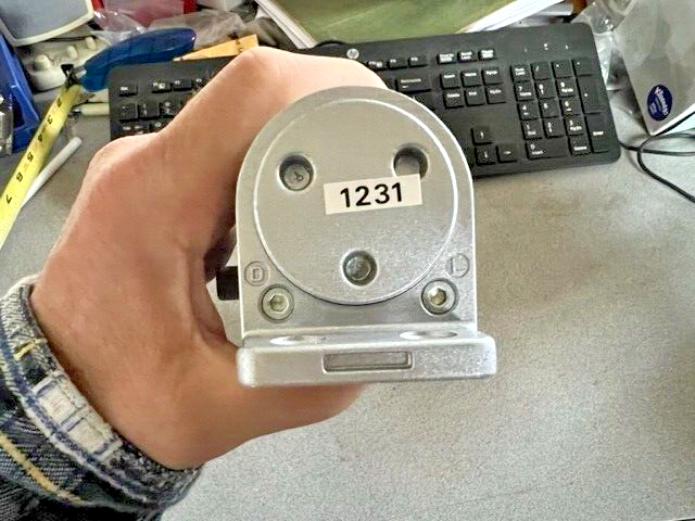 SARGENT DOOR CLOSER BODY NOS 1231 EN LESS ALL PARTS SIZE ADJUSTMENT , BC