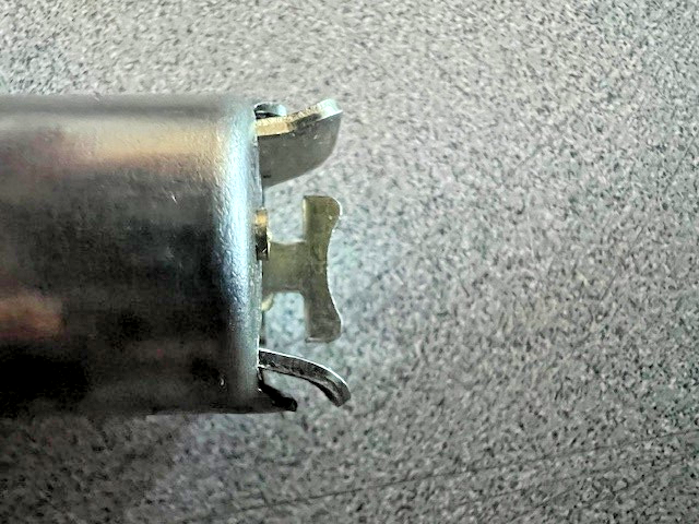 ARROW LOCK UL 2 3/4"BACKSET DEAD LATCH ONLY US32D (LOOK CAREFULLY)