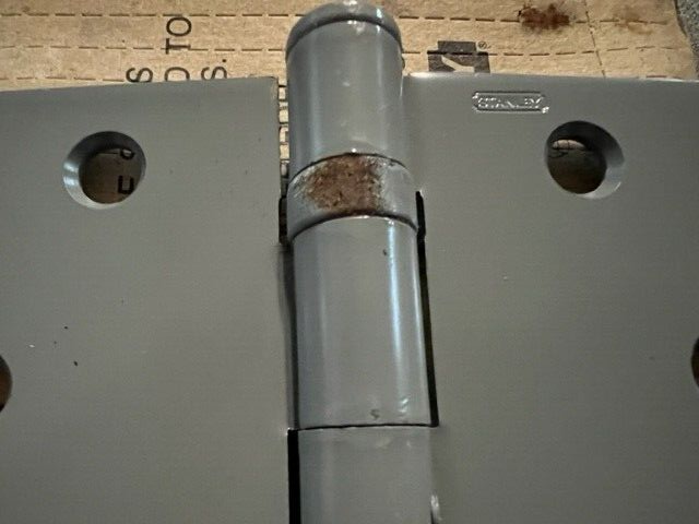 BOX OF 3 STANLEY HINGES FBB179 NRP USP 4 1/2 X 4 1/2 AKA 06-8851 PRIME COAT