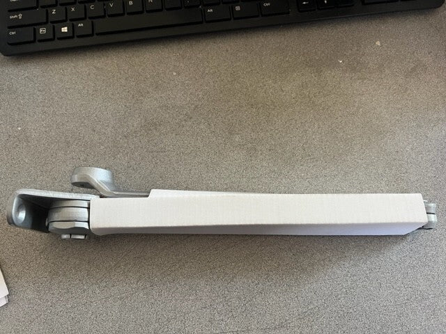 UAC DOOR CLOSER  UAC DC-F8400HO  HOLD OPEN ALUM TRI PACK