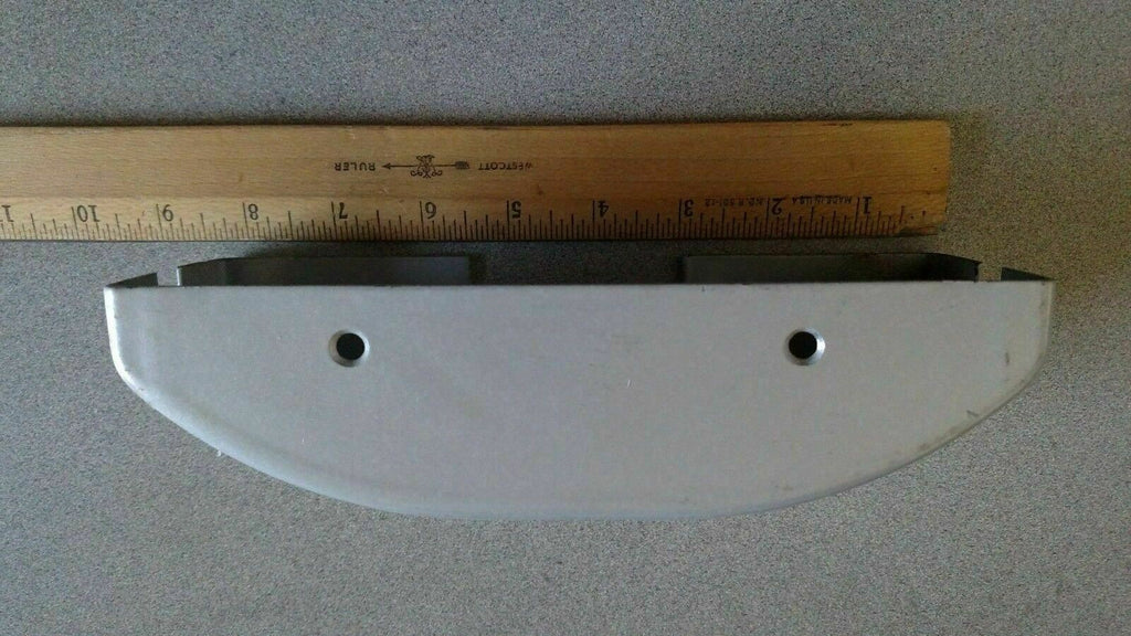 USED DORMA VERTICAL ROD 9000 HEAD COVER IN ALUM FINISH