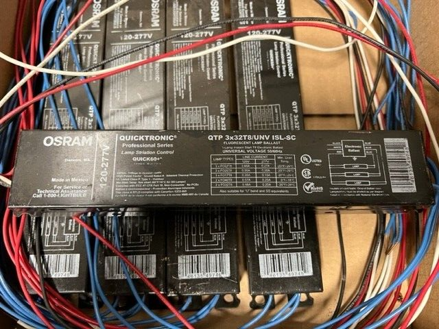 OSRAM QTP 3X32T8/UNV ISL-SC BALLAST