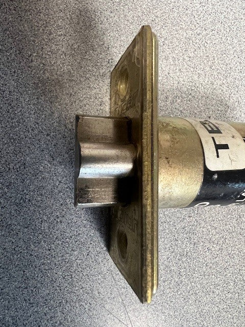UNICAN ILCO SIMPLEX 2041680301 1/2" THROW UL US3 DEADLATCH (NOTE SHAPE OF  BALE)