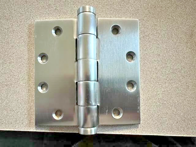 LAWRENCE BB5151 4 1/2 X 4 1/2 US26D  CONCEALED BALL BEARING HEAVY WEIGHT HINGE