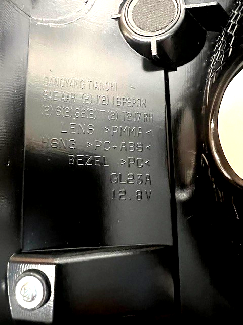 2019 FORD F250 RH PASSENGER REAR LIGHT ASSEMBLY AFTERMARKET