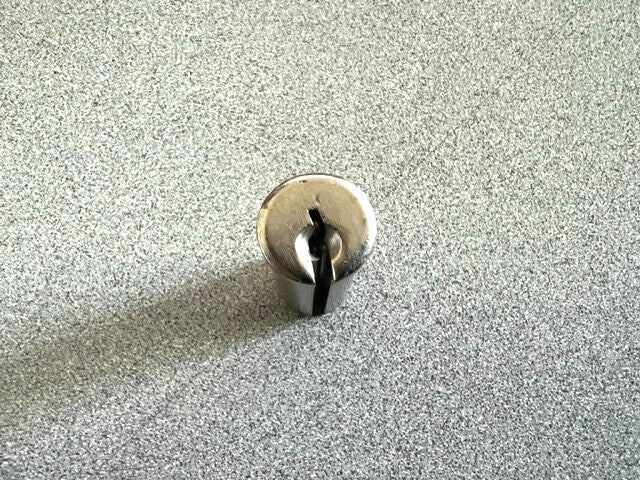 CORBIN RUSSWIN 488k84 or 253k66 RIM PLUG ONLY FOR 3000- 626*  YOU CHOOSE KEYWAY