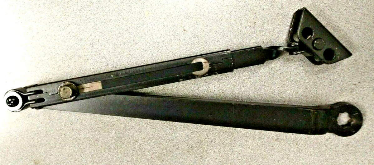 NORTON DOOR CLOSER 1600, 9300 YALE 50 2300 SERIES CLOSER ARM  WITH PA BKT DURO