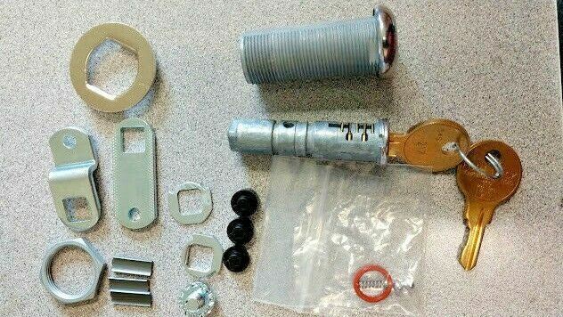 FORT LOCK MFW 23168- 217  CHROME FINISH  MULTI FUNCTION CAM LOCK WITH  2 Keys