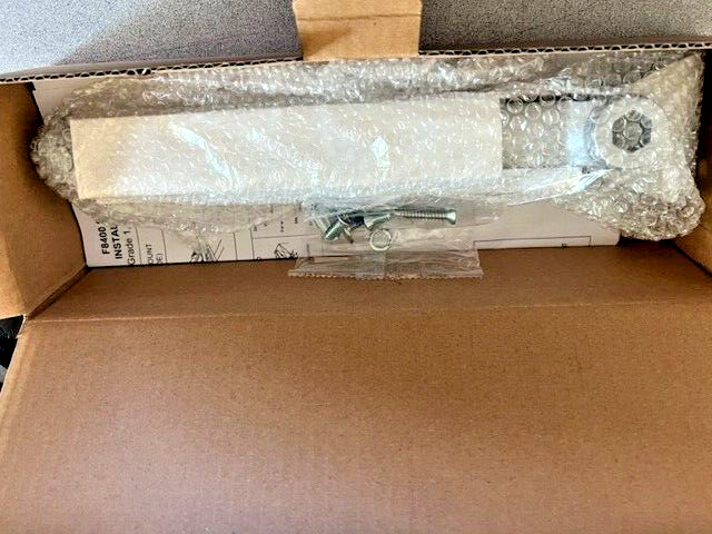 UAC DOOR CLOSER  UAC DC-F8400HO  HOLD OPEN ALUM TRI PACK