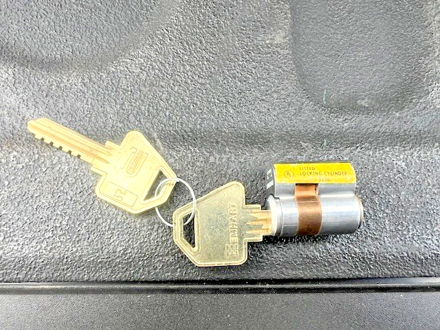 Corbin Russwin Emhart 8010 626 2010-033 8010 SECURITY IC CORE ONLY LOCKSPORT