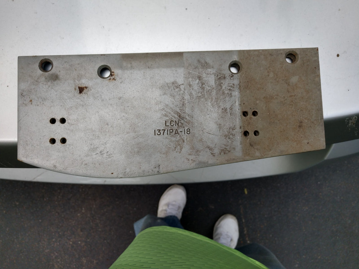 USED LCN 1371-18PA ALUMINUM DROP PLATE