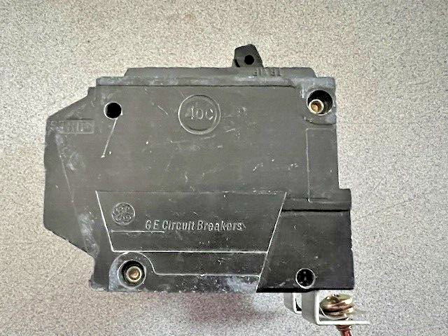 GE AB220 AKA P 16387209 2 POLE 20 AMP BREAKER