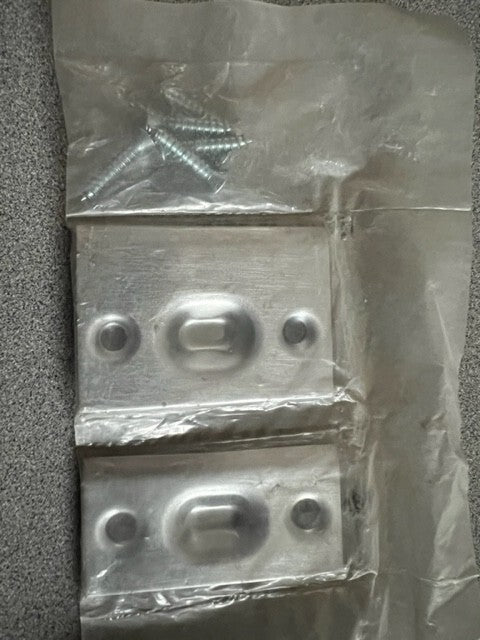Dual Adjustable Ball Catch, 2 Strikes, 1"X 2 1/8" Face US26D,