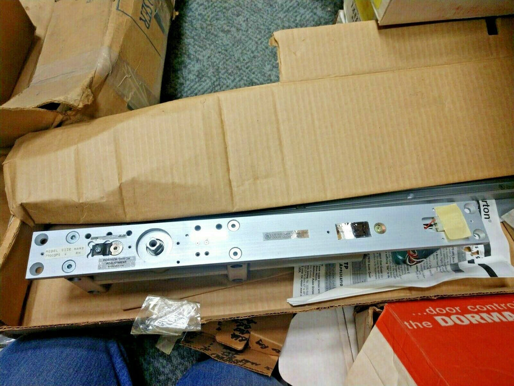 NORTON DOOR CLOSER 7904 DPS SIZE 4  BODY ONLY NOS NEVER MOUNTED