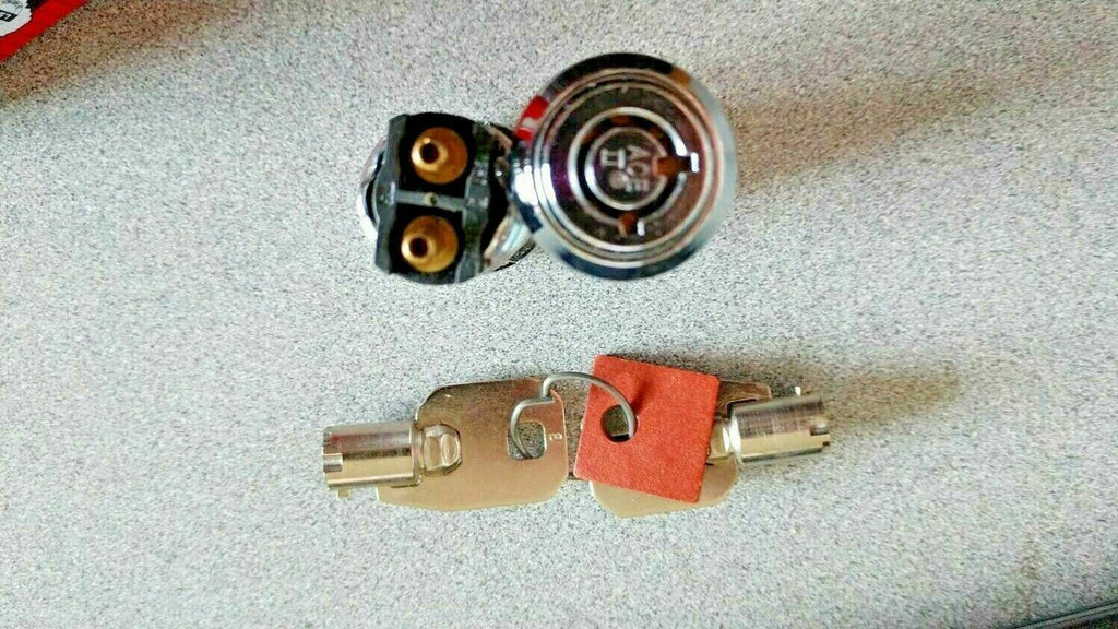 2 EACH LOCKSMITH ACE KEYWAY KEYSWITCH WITH TWO KEYS (ON-OFF) KEYED ALIKE