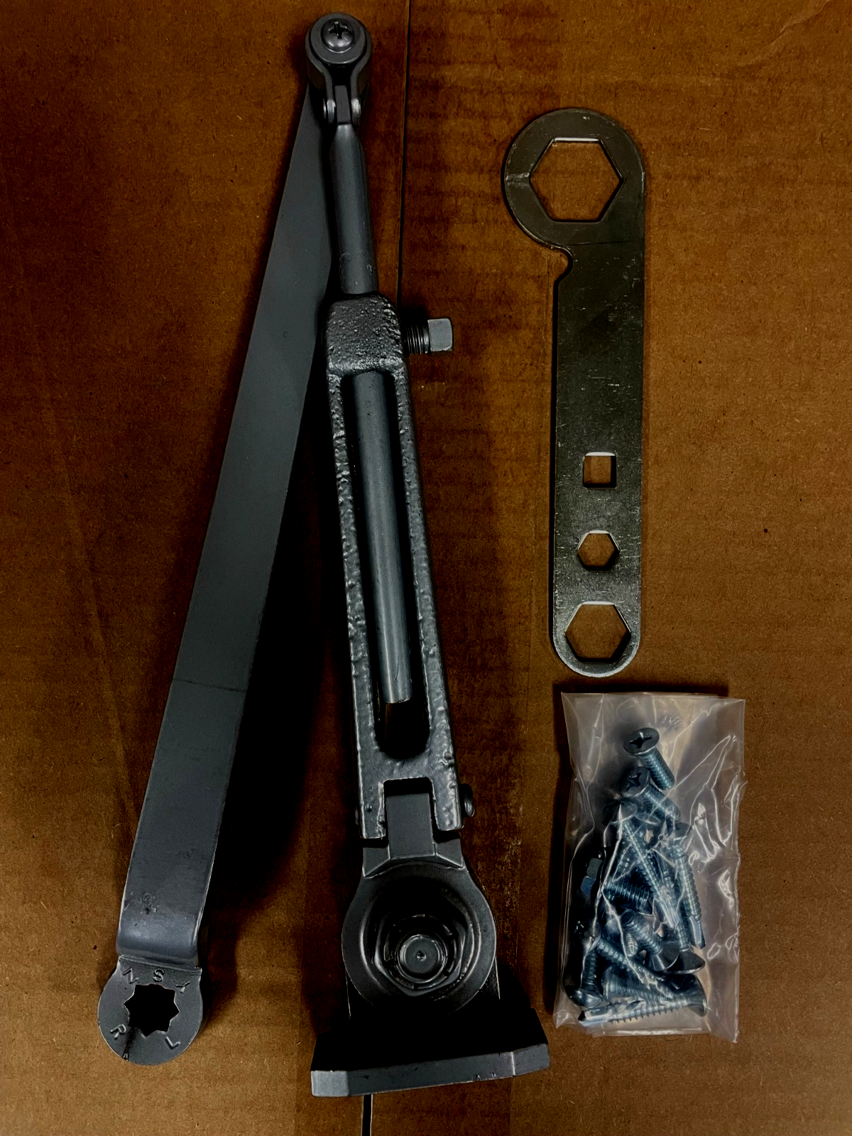 YALE  ACCENTRA DOOR CLOSER HOLD OPEN ARM 400-3 , 400-8  W/HPA BKT DURO OLD STYLE