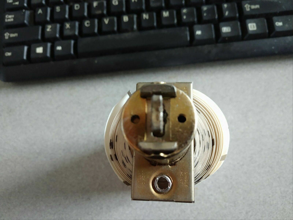 SCHLAGE SPRING LATCH UL F 2 3/4" BACKSET US26D USED